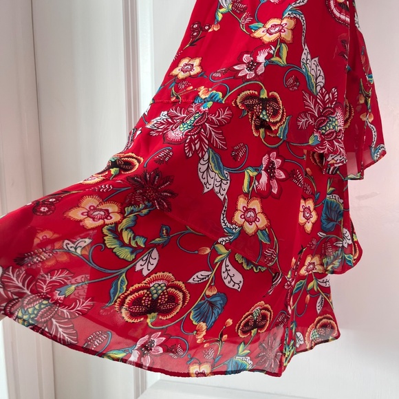 BCX Red Floral Layered Sleeveless Blouse – Size S - Picture 6 of 10